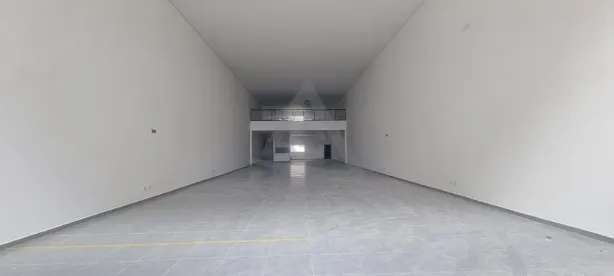 Ponto Comercial para alugar, 472m² no Cambuí, Campinas