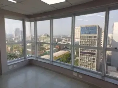 Sala Comercial para alugar, 104m² no Vila Mathias, Santos