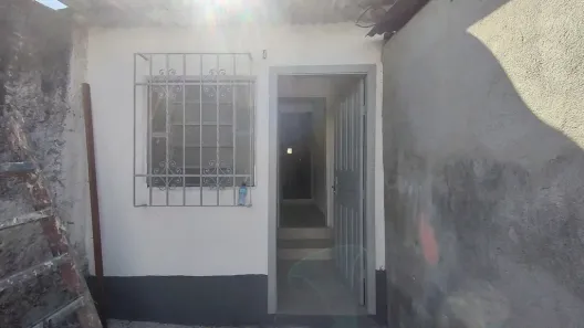 Casa com 1 Quarto para alugar, 25m² no Vila Babilônia, São Paulo