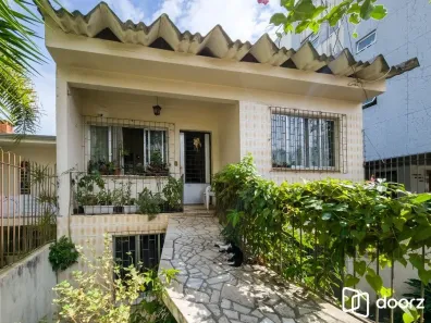 Casa com 3 Quartos à venda, 210m² no Tristeza, Porto Alegre