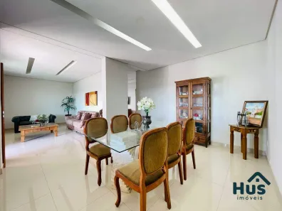 Casa com 3 Quartos à venda, 230m² no Santa Amélia, Belo Horizonte