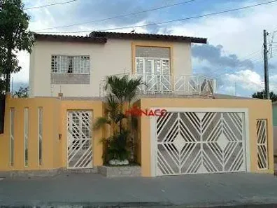 Sobrado com 3 Quartos à venda, 300m² no Amaro, Londrina