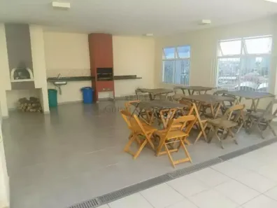 Apartamento com 2 Quartos à venda, 60m² no Parque Industrial, São José dos Campos