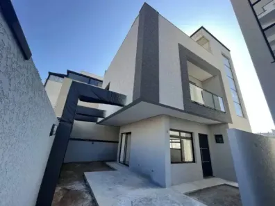 Sobrado com 3 Quartos à venda, 133m² no Hauer, Curitiba