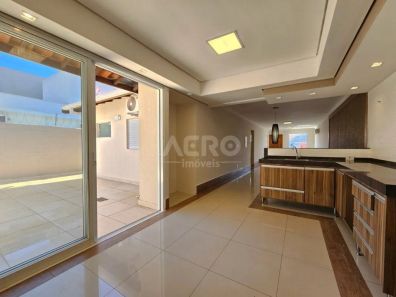 Casa de Condomínio com 3 Quartos para venda ou aluguel, 220m² no Jardim Colonial, Bauru