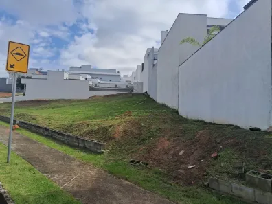 Lote/Terreno à venda, 341m² no Wanel Ville, Sorocaba
