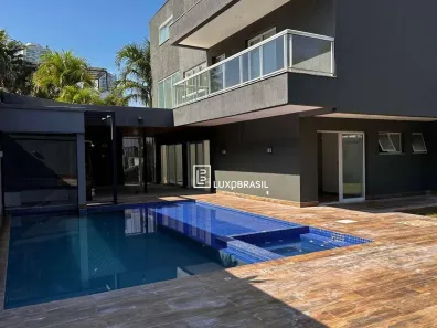 Casa de Condomínio com 7 Quartos para venda ou aluguel, 499m² no Barra da Tijuca, Rio de Janeiro
