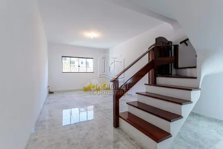 Sobrado com 3 Quartos à venda, 246m² no Jardim Las Vegas, Santo André