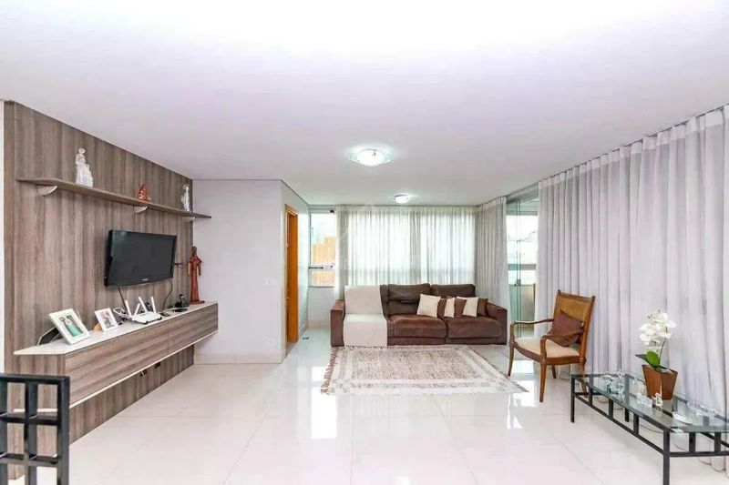Apartamento com 4 quartos — Prado, Belo Horizonte