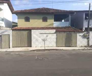 Casa com 7 Quartos à venda, 280m² no Serramar, Serra