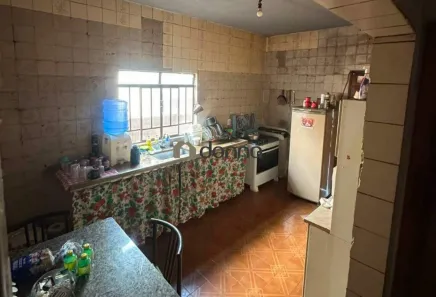Casa com 2 Quartos à venda, 118m² no Universitário, Uberaba
