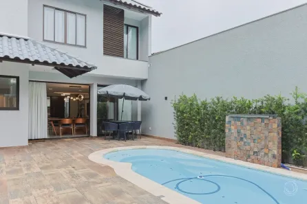 Casa com 4 Quartos à venda, 394m² no Balneário, Florianópolis