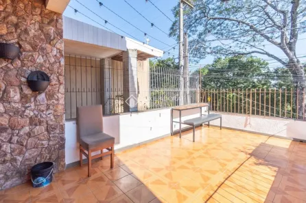 Sobrado com 2 Quartos à venda, 64m² no Costa e Silva, Porto Alegre