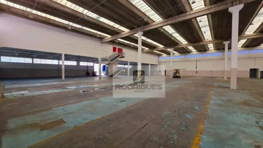 Galpão/Depósito/Armazém para alugar, 11889m² no Piraporinha, Diadema