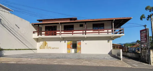 Sala Comercial para alugar, 100m² no Ponta de Baixo, São José