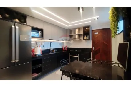 Casa com 6 Quartos à venda, 253m² no Luzia, Aracaju
