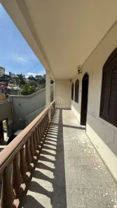 Casa com 3 Quartos para alugar, 150m² no Ouro Preto, Belo Horizonte