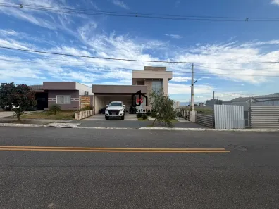Casa de Condomínio com 3 Quartos à venda, 136m² no Caçapava Velha, Caçapava
