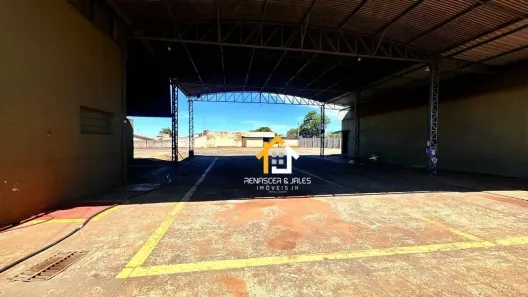Sala Comercial para alugar, 1000m² no São Francisco, São José do Rio Preto