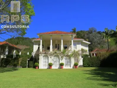 Fazenda/Sítio com 4 Quartos à venda, 1200m² no Centro, Joanópolis