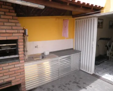 Casa com 3 Quartos à venda, 230m² no Vila Morse, São Paulo