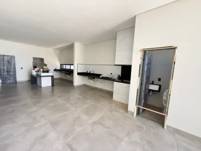 Casa com 3 Quartos à venda, 185m² no Jardim Botânico, Uberlândia