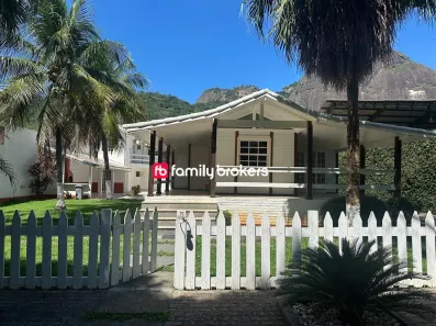 Casa com 3 Quartos à venda, 312m² no Taquara, Rio de Janeiro