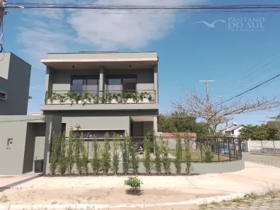 Casa com 3 Quartos à venda, 148m² no Pântano do Sul, Florianópolis