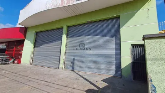 Galpão/Depósito/Armazém para alugar, 390m² no Dois Córregos, Piracicaba