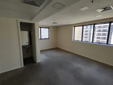 Sala Comercial para alugar, 71m² no Jardins, São Paulo