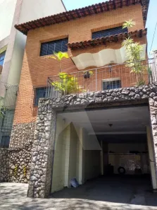 Sobrado com 4 Quartos à venda, 327m² no Jardim São Paulo(Zona Norte), São Paulo