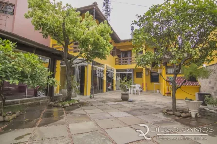 Casa com 3 Quartos à venda, 252m² no Parque Santa Fé, Porto Alegre