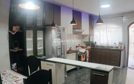 Sobrado com 3 Quartos à venda, 240m² no Parque Marajoara, Santo André