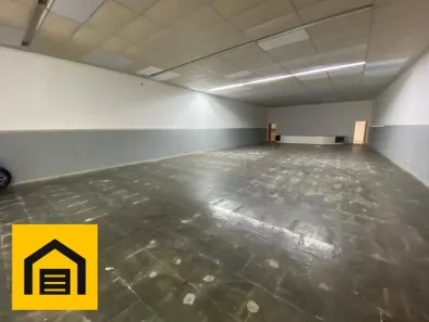 Ponto Comercial para alugar, 300m² no Parque das Américas, Mauá