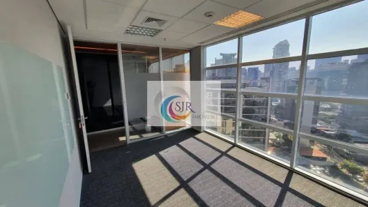 Sala Comercial para alugar, 850m² no Vila Olímpia, São Paulo