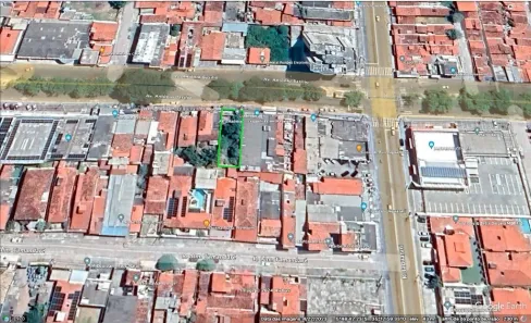 Lote/Terreno à venda, 318m² no Lagoa Nova, Natal