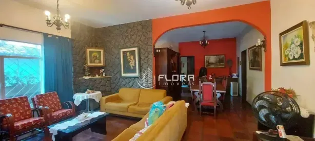 Casa com 6 Quartos à venda, 350m² no São Francisco, Niterói