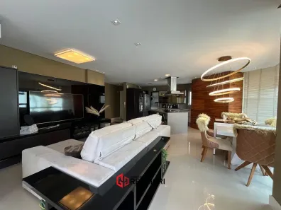Apartamento com 3 Quartos para alugar, 230m² no Centro, Balneário Camboriú