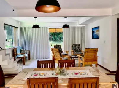 Casa de Condomínio com 4 Quartos à venda, 300m² no , Mata de São João