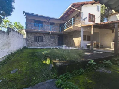 Casa com 5 Quartos à venda, 299m² no Itapeba, Maricá