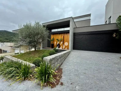 Casa com 3 Quartos à venda, 192m² no Pedra Branca, Palhoça