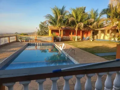 Fazenda/Sítio com 7 Quartos à venda, 500m² no Goiabal, Pindamonhangaba