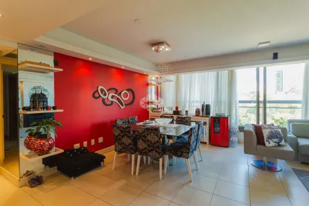 Apartamento com 3 Quartos à venda, 131m² no Três Figueiras, Porto Alegre