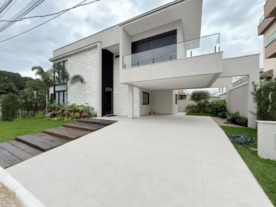 Casa com 4 Quartos à venda, 220m² no Gaivota (Interior), Itanhaém