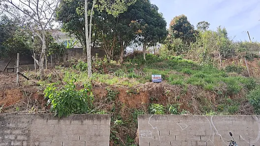 Lote/Terreno à venda, 300m² no Bom Pastor, Juiz de Fora