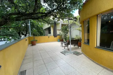 Sobrado com 4 Quartos à venda, 230m² no Jardim Bonfiglioli, São Paulo