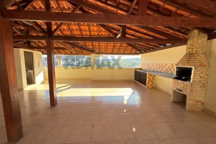 Casa com 3 Quartos à venda, 250m² no Encosta do Sol, Juiz de Fora