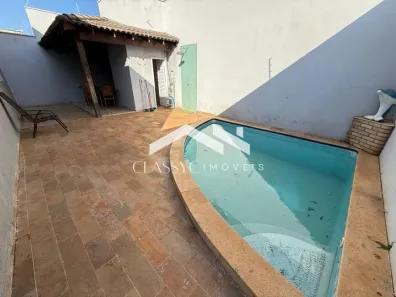 Casa com 4 Quartos para alugar, 224m² no Santa Mônica, Uberlândia