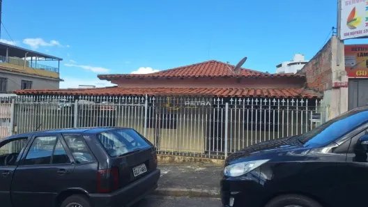 Casa com 6 Quartos à venda, 360m² no Novo Eldorado, Contagem