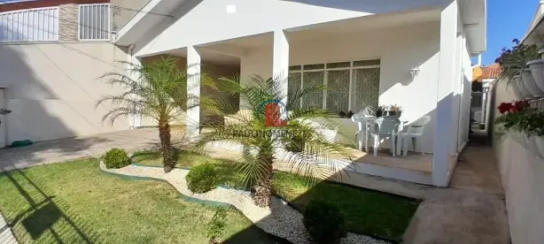 Casa com 3 Quartos à venda, 210m² no Vila Louricilda, Americana